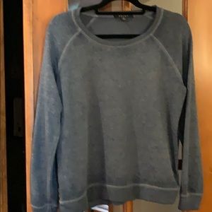 Women’s sweatshirt